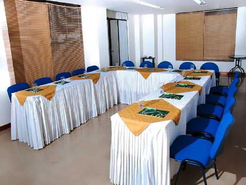 Estadio Real 3*