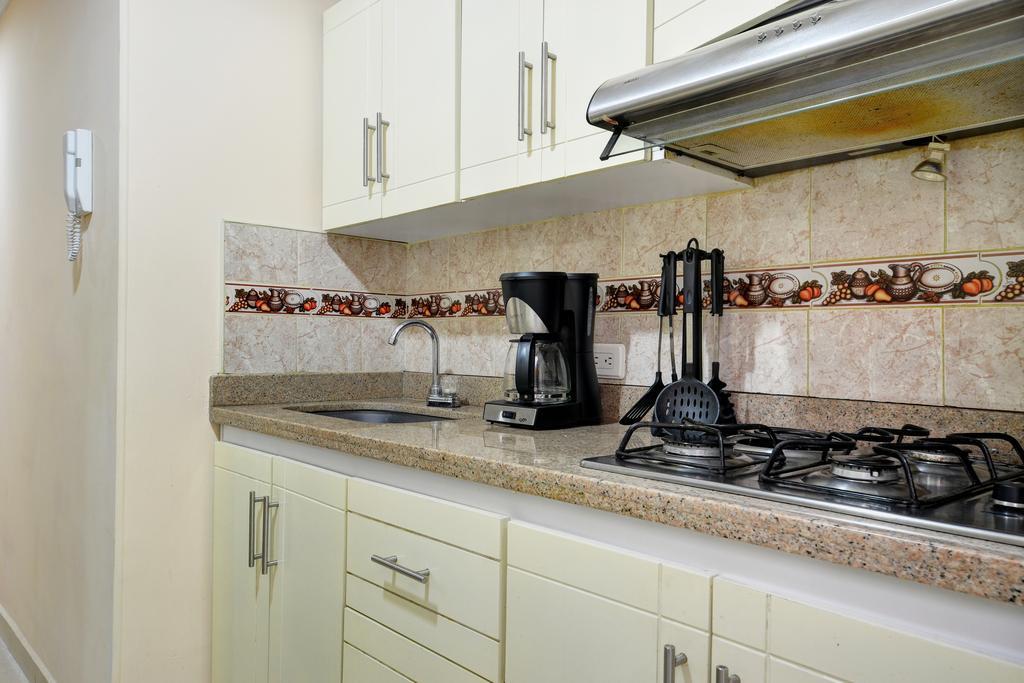 Laureles De La 70 Apartamento *