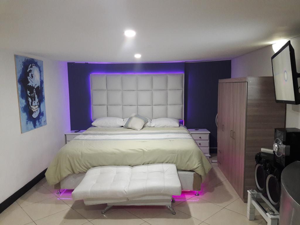 Icon Suites