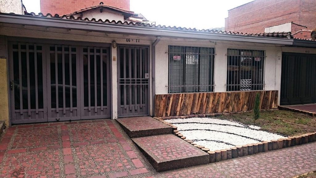 Hostal Malibu House Medellín