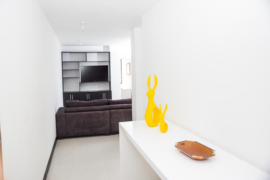 Palmar De Laureles By Nomad Guru Medellín