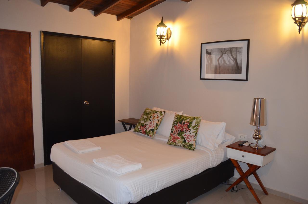 Casa La Fleur Hotel