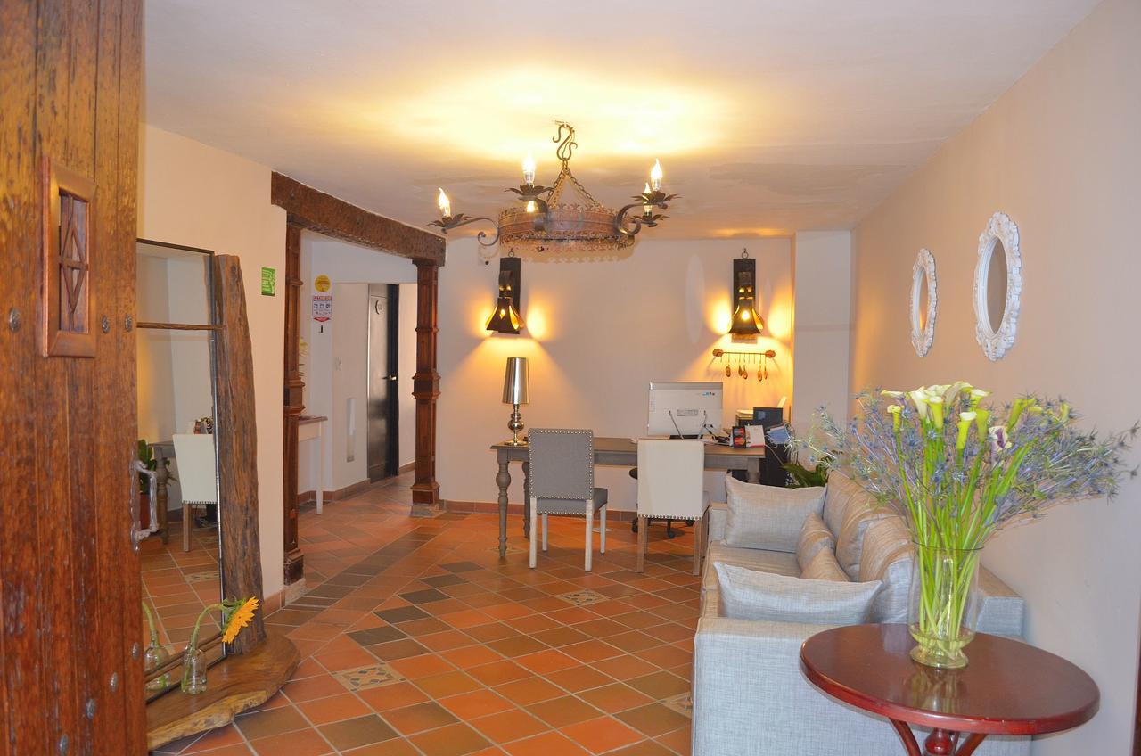 Casa La Fleur Hotel 2*