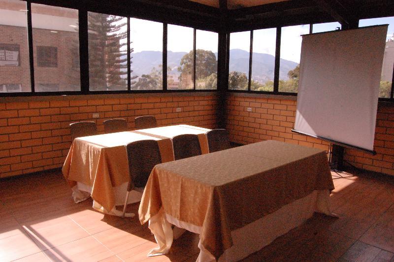 Provenza Garden 3* Medellín