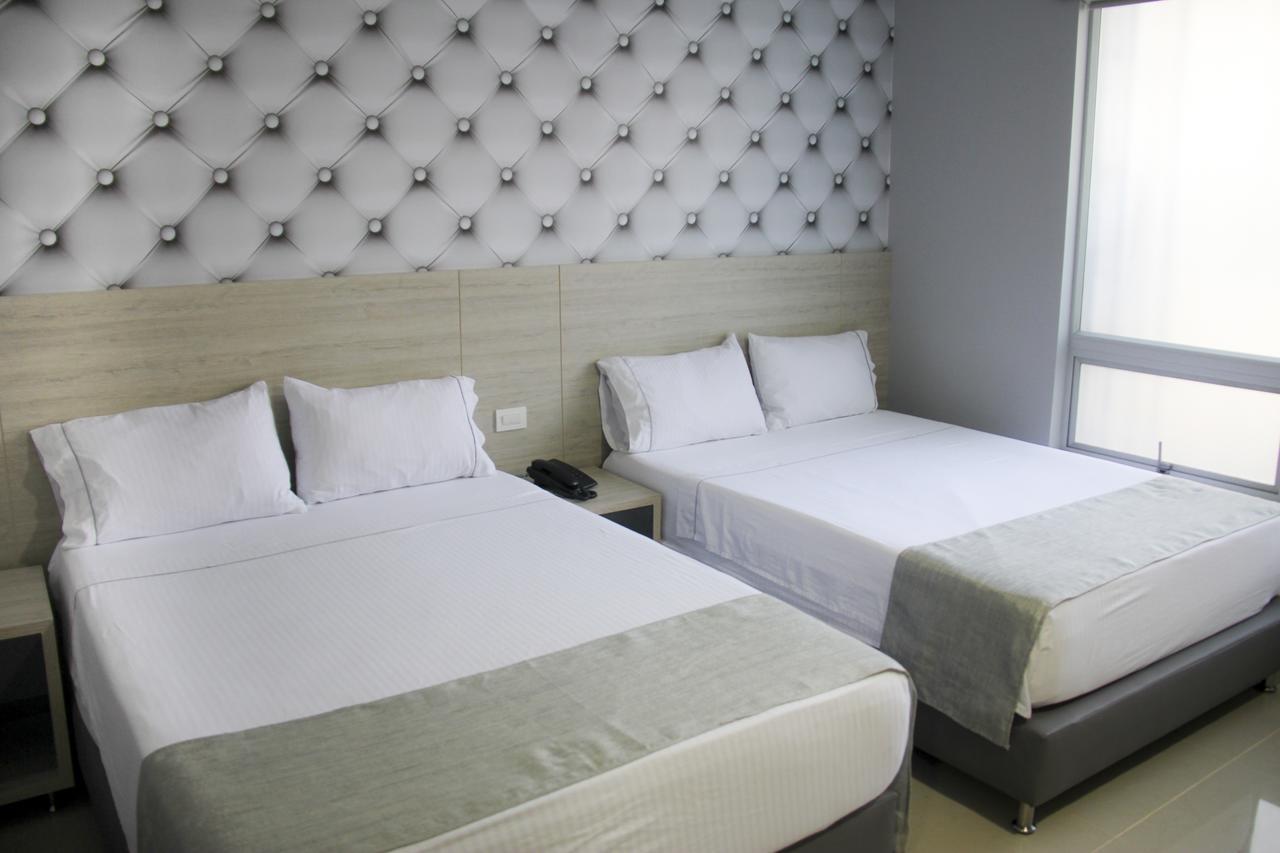 Hotel Lleras Express 3*