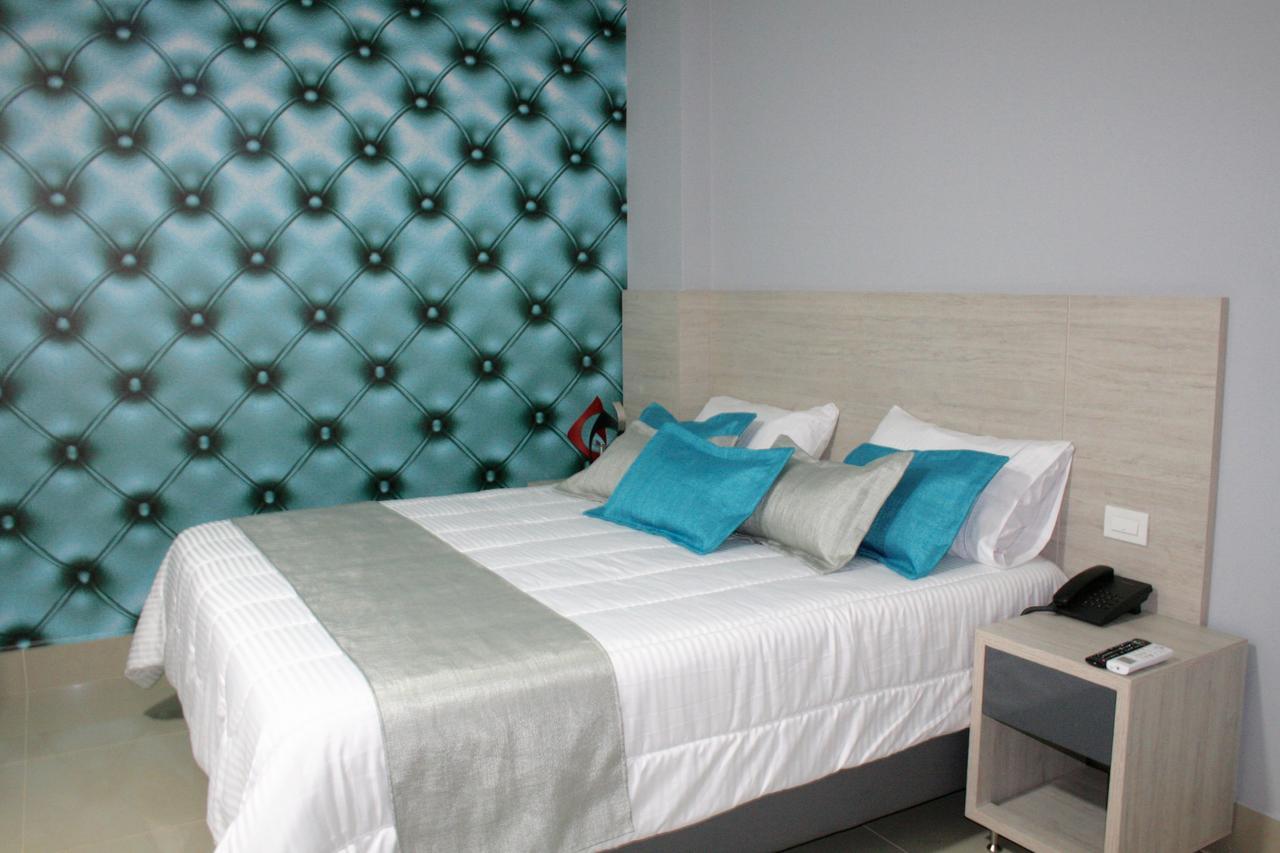 Hotel Lleras Express 3*