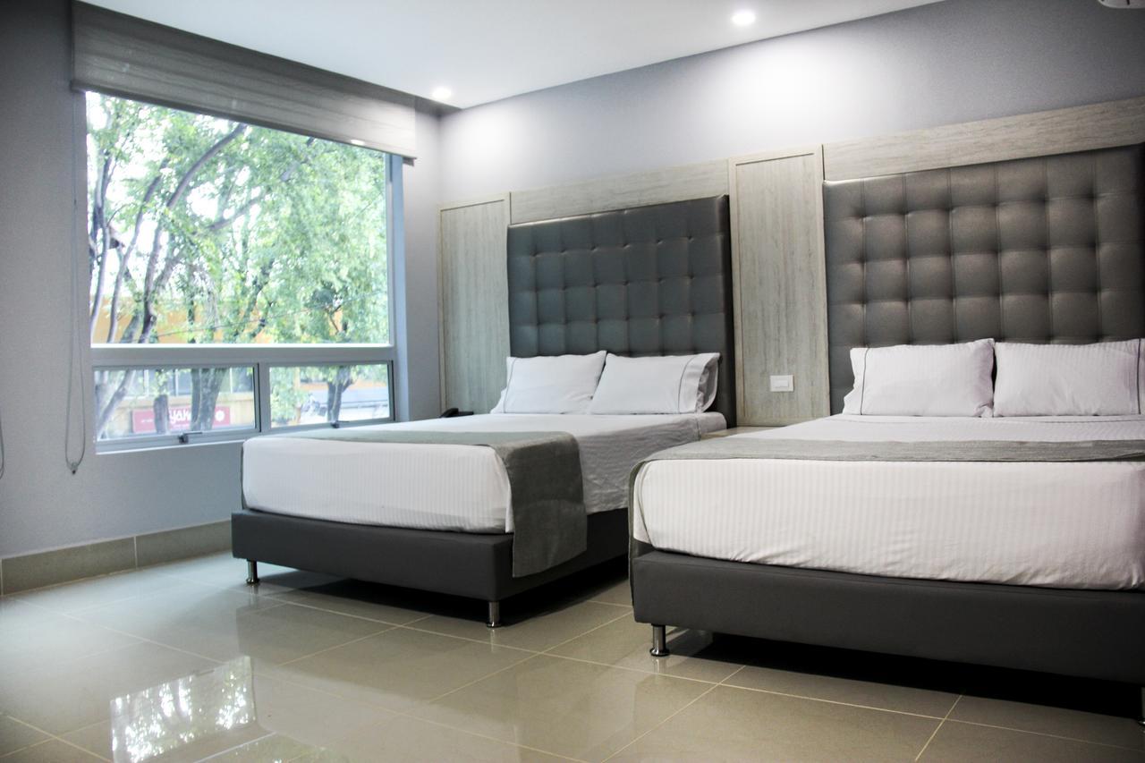 Hotel Lleras Express 3*