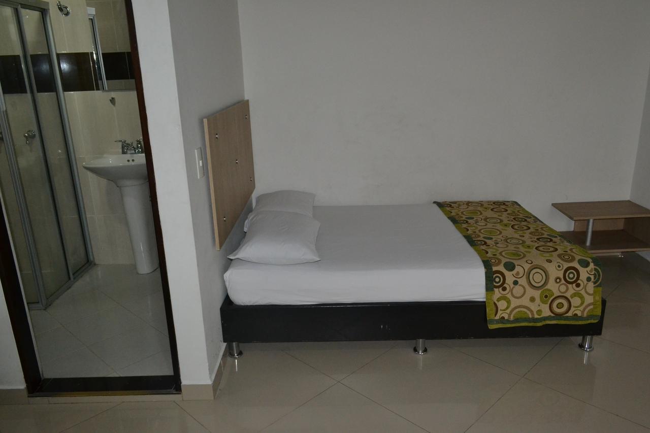Punto Uno Suites Motel