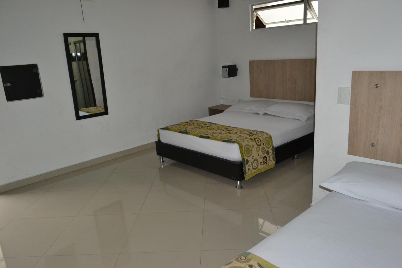 Punto Uno Suites 3*