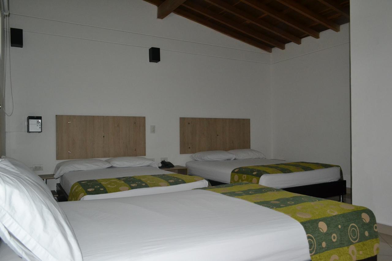 Punto Uno Suites
