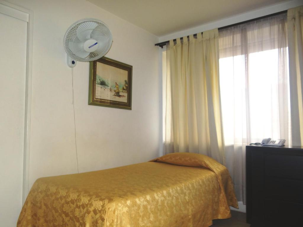 Nutibara Express Hotel