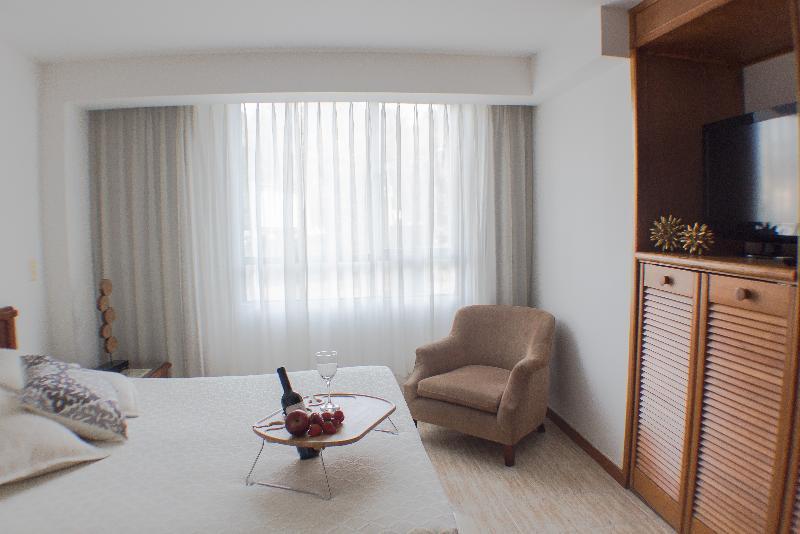 Portal Del Rodeo Apartahotel Medellín