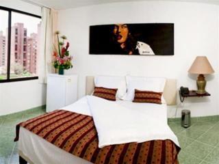 Hotel 33 Conquest 4*