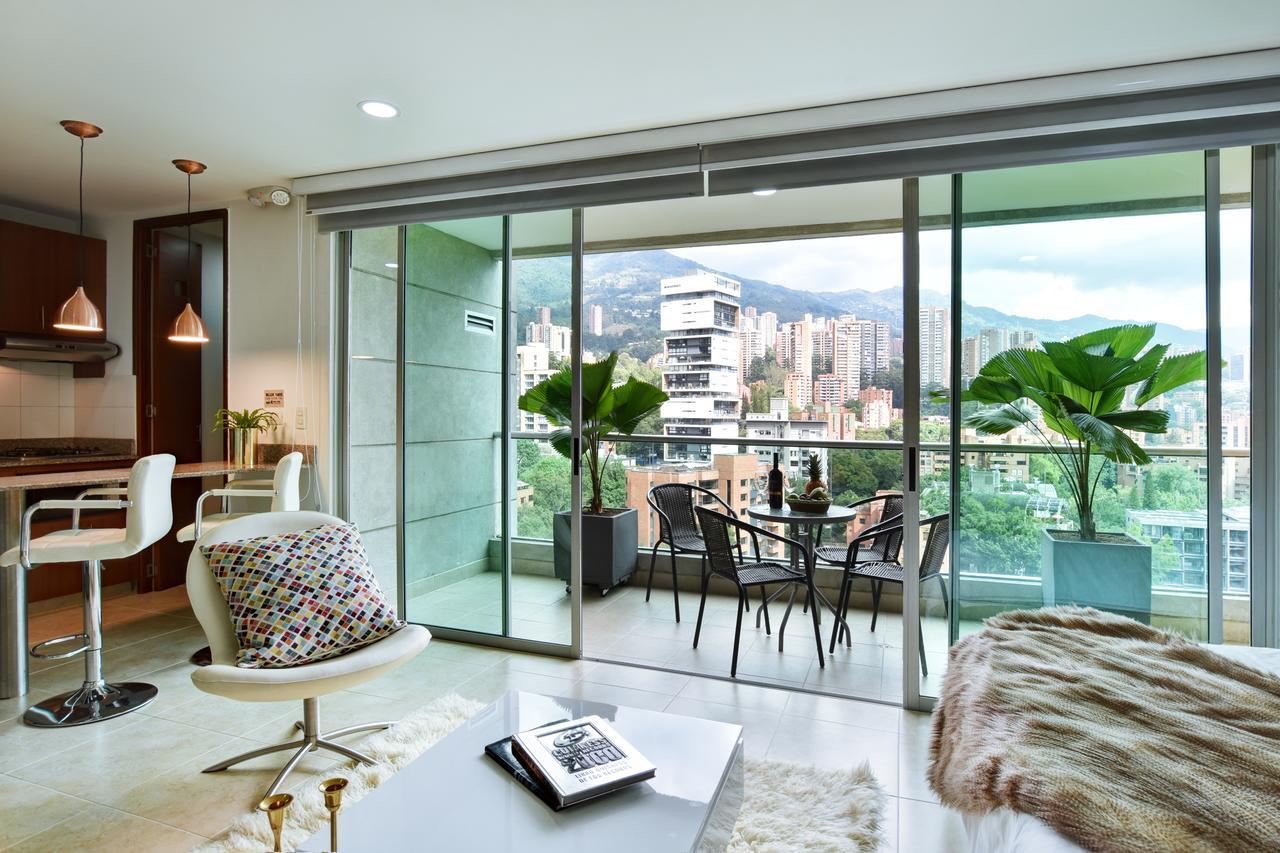 Blux * Medellín