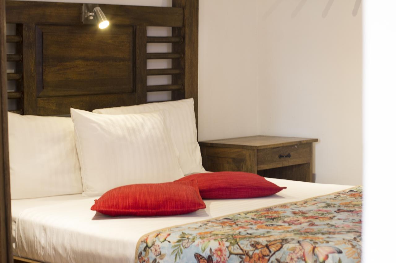 Apartahotel Casa Del Reloj