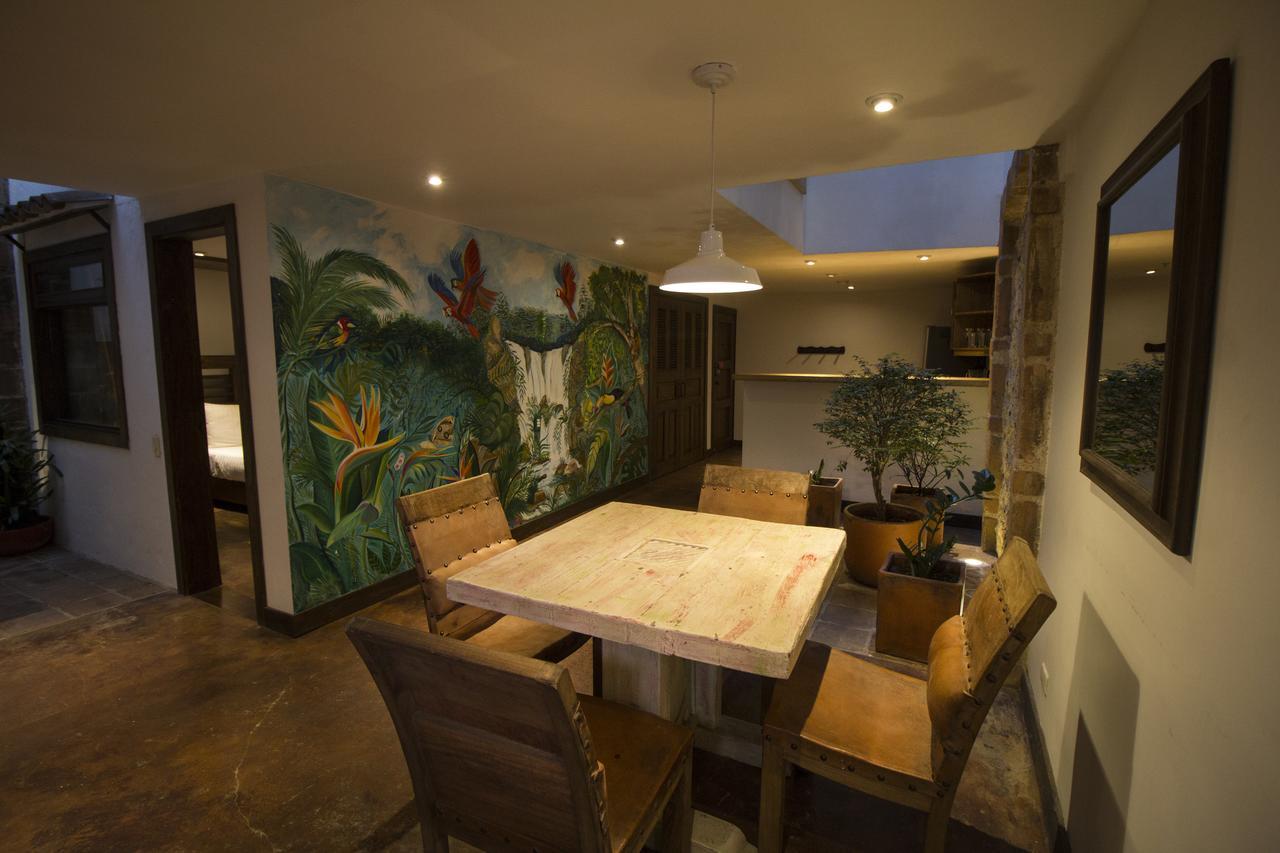 Casa Del Reloj Apartahotel Medellín