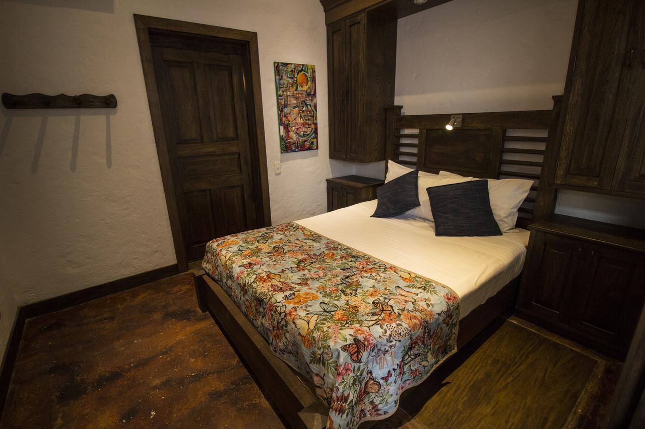Casa Del Reloj 2*