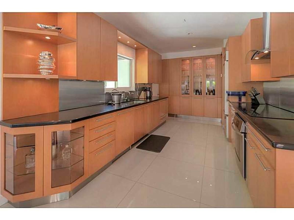 Apartamento Pablo Escobar's 12 Bedroom Penthouse *