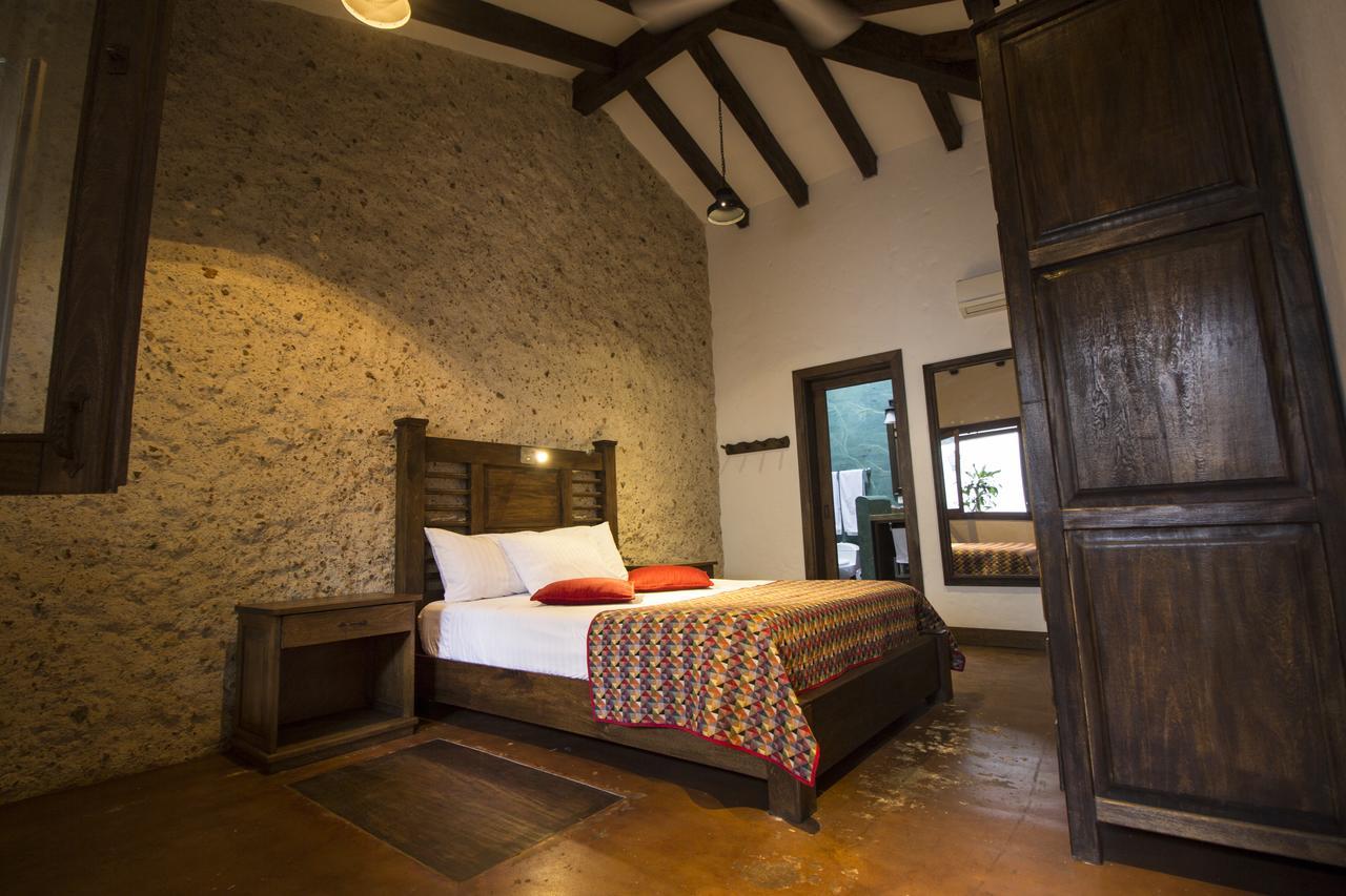 Casa Del Reloj Apartahotel