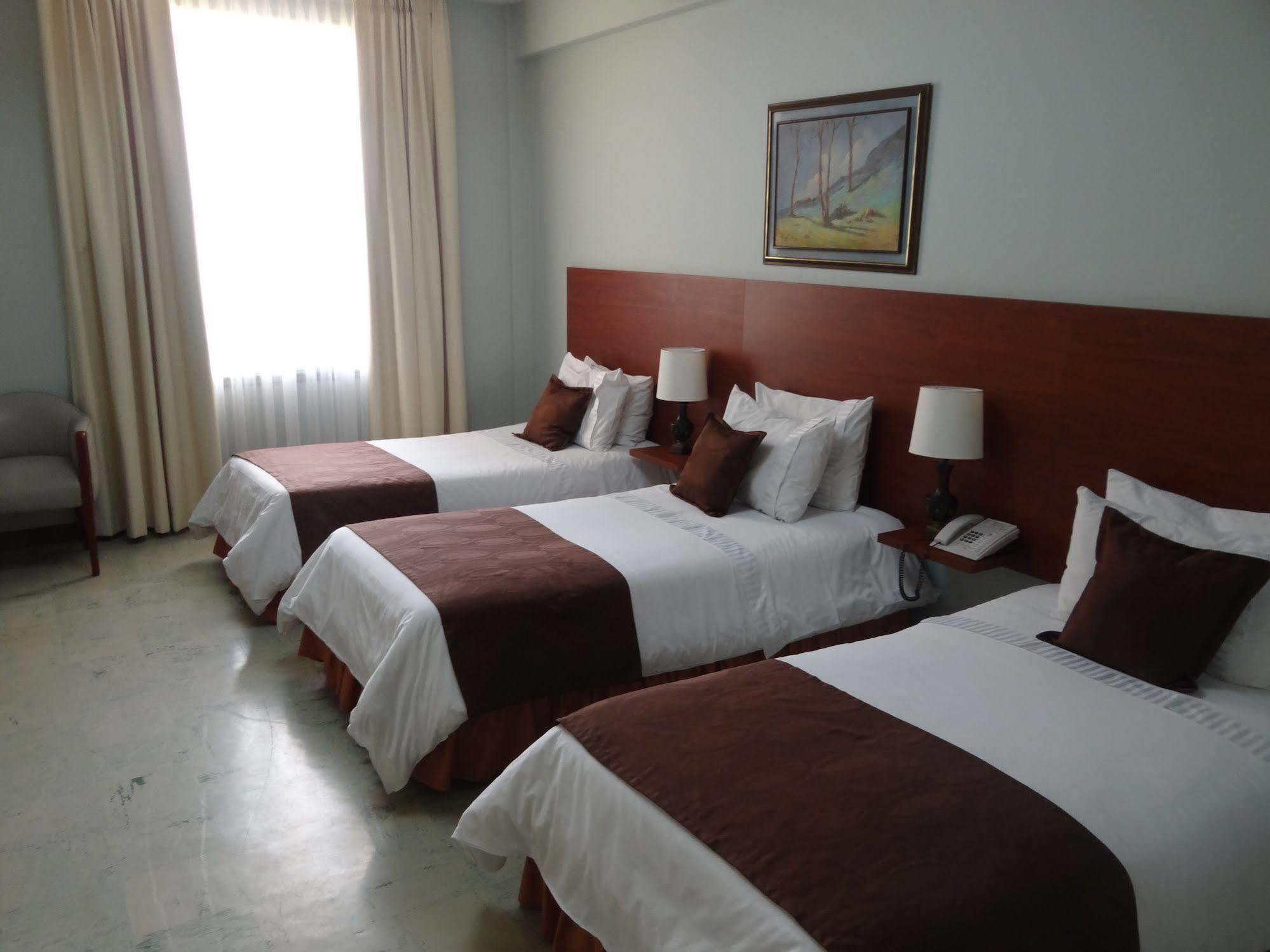 Hotel Nutibara 3*