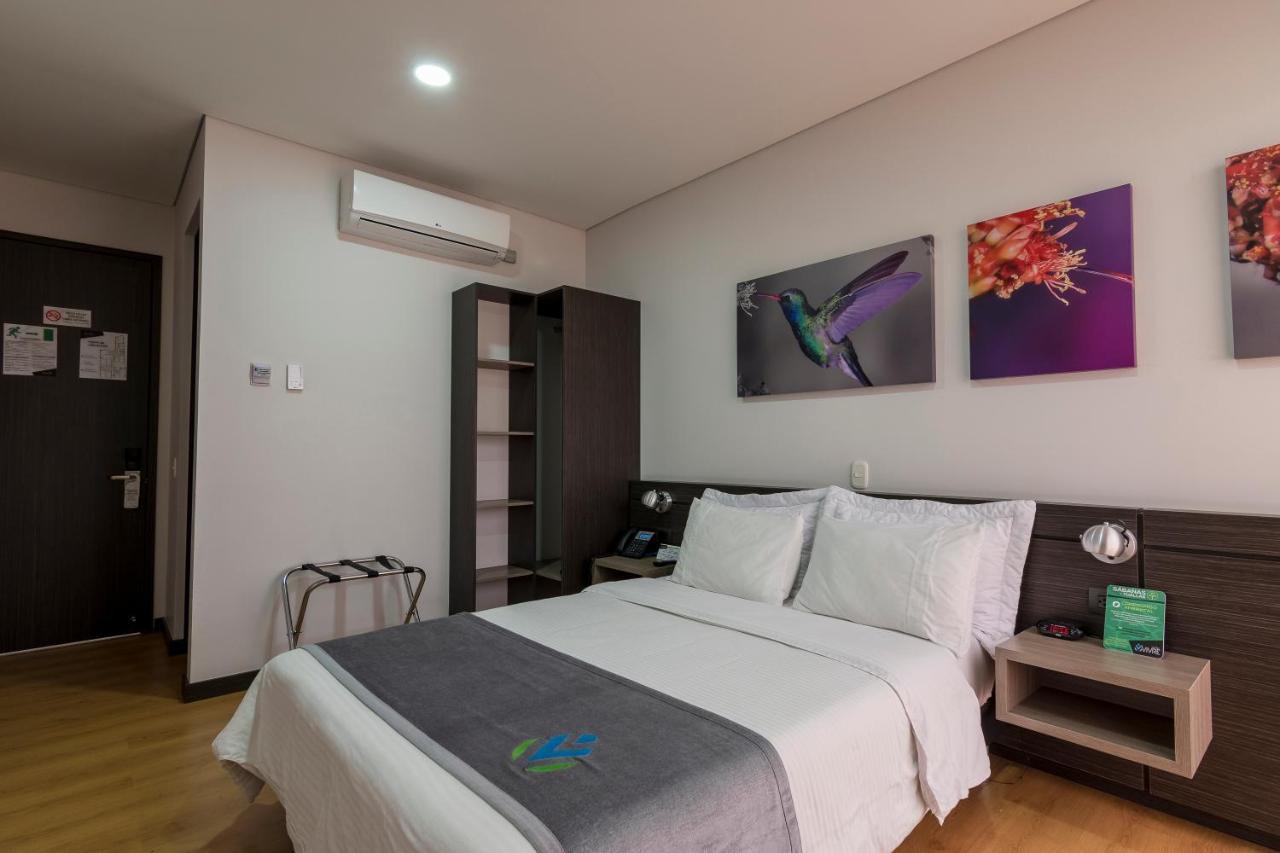 Vivre 3* Medellín