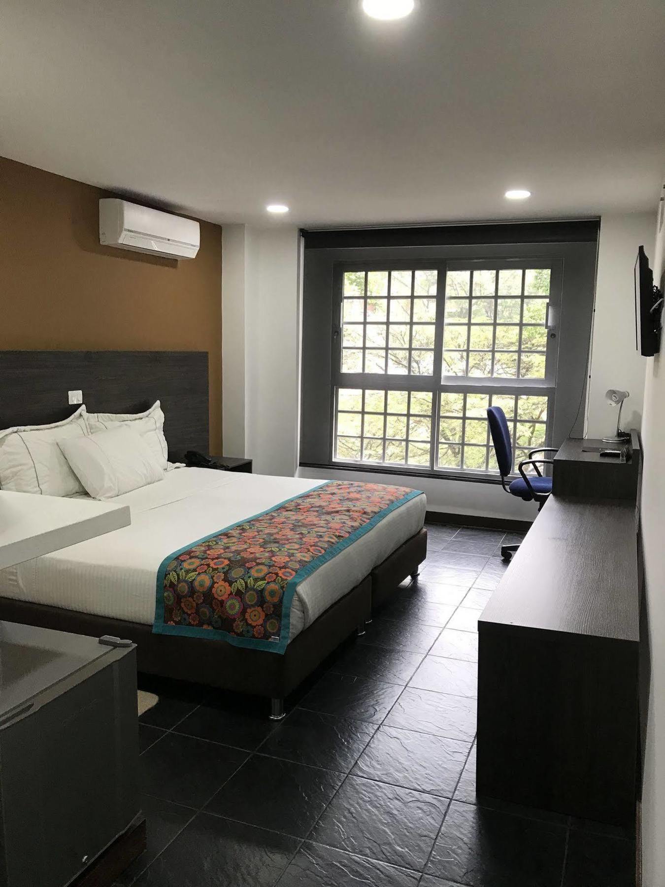 Hotel In House The 3*