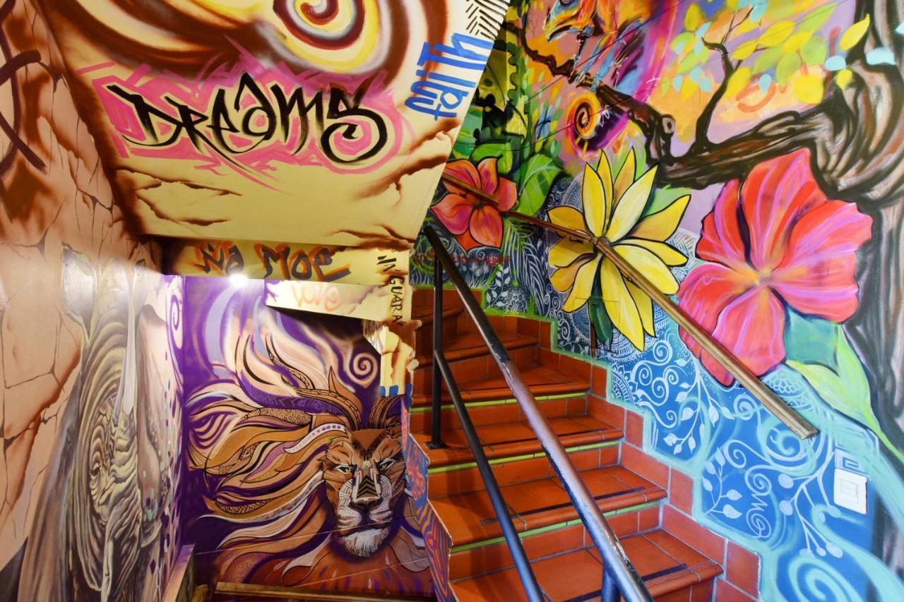 International House Co-living Hostal