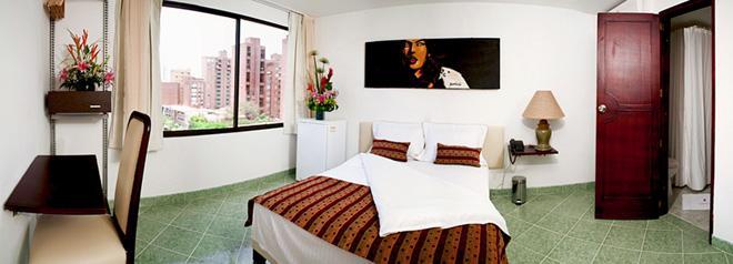 33 Conquest Hotel 4*