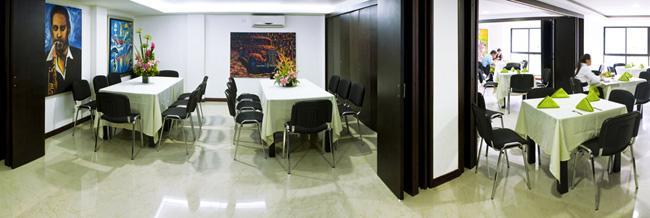 Hotel 33 Conquest Medellín