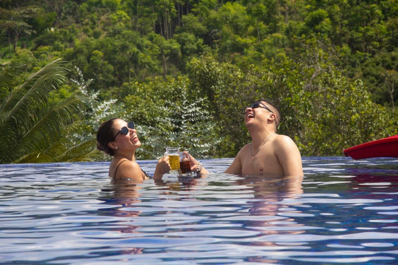 Hotel La Divisa Finca *