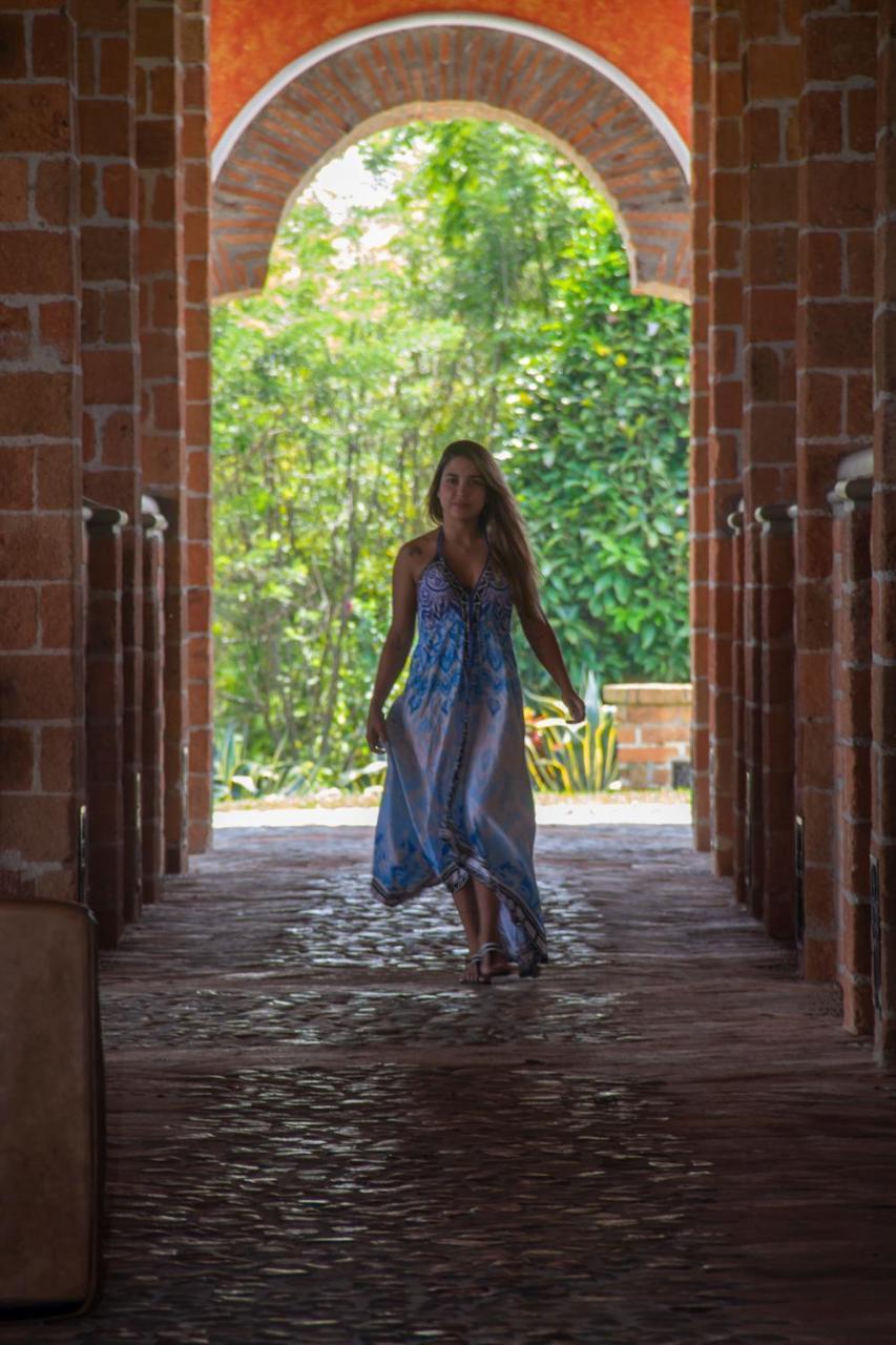Hotel La Divisa Finca *