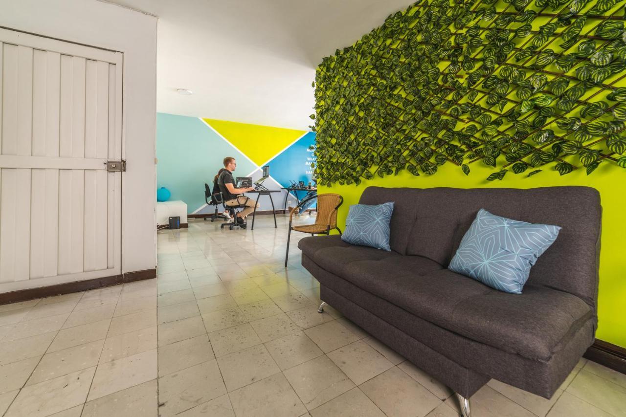 Conomad House *