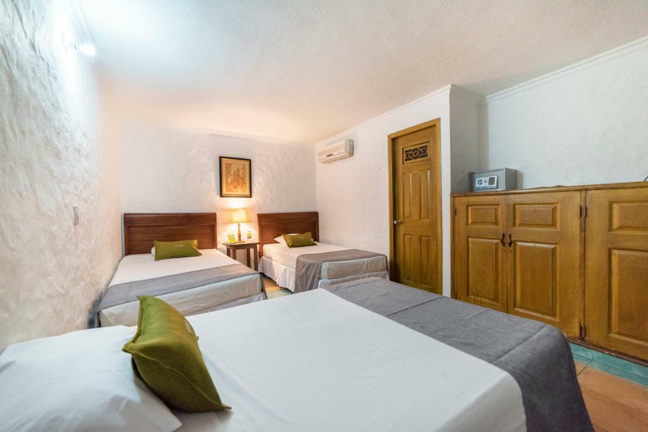 Hotel Ayenda 1223 Porton De La 10 3*