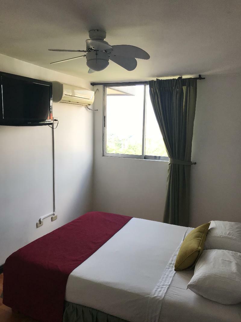 Santa Ana Hotel