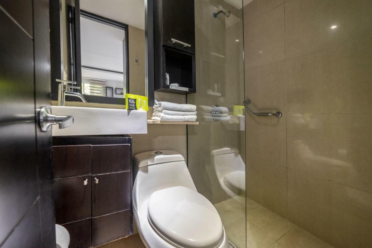 Ayenda 1236 Platinum Plaza Hotel 3*