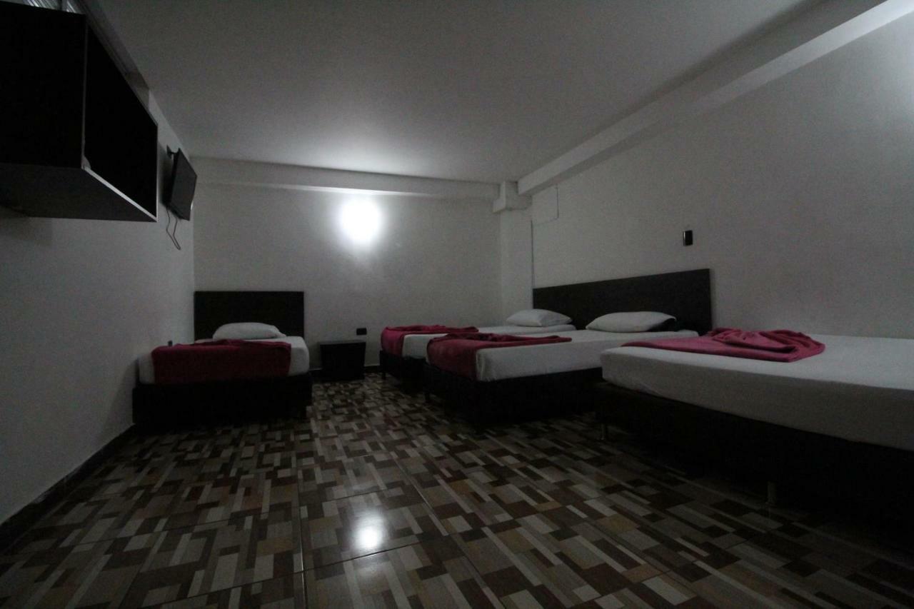 Portón Estadio Hotel