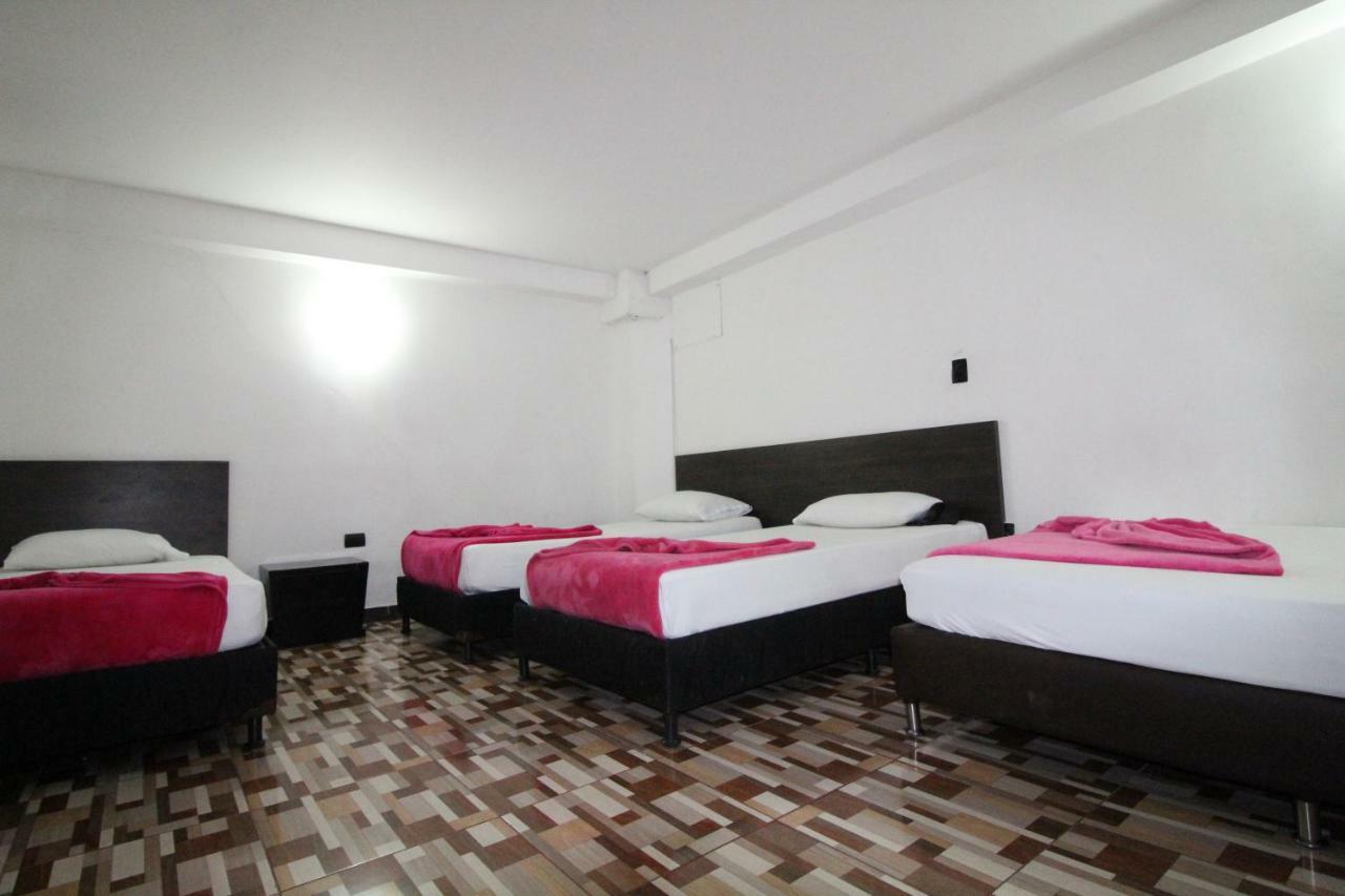 Portón Estadio Hotel 3*