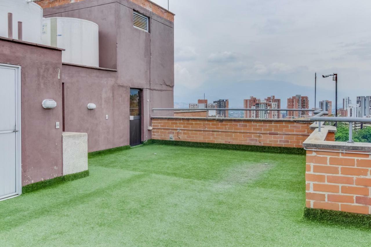 Apartamento Edificio La Frontera, El Poblado Medellín