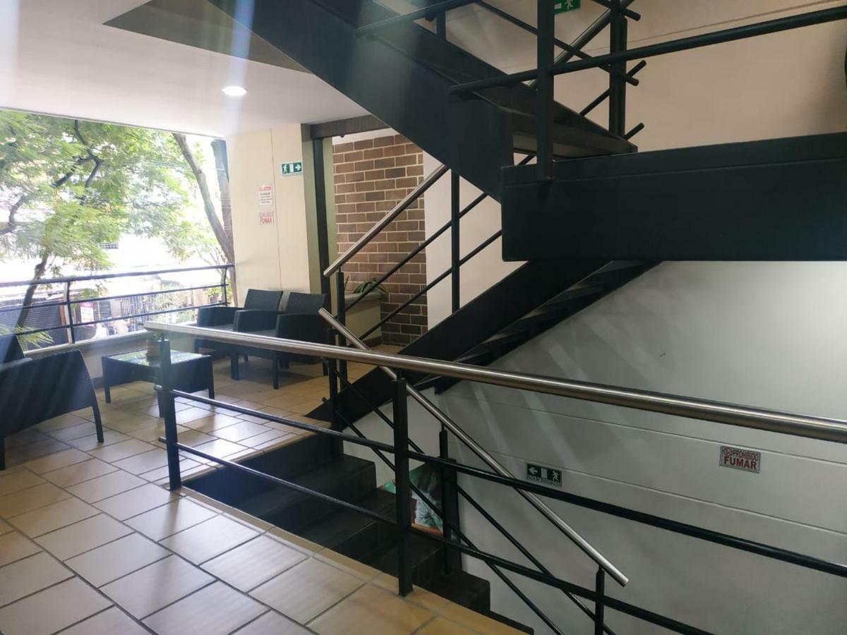 Aparta Montes La 70 Apartahotel Medellín