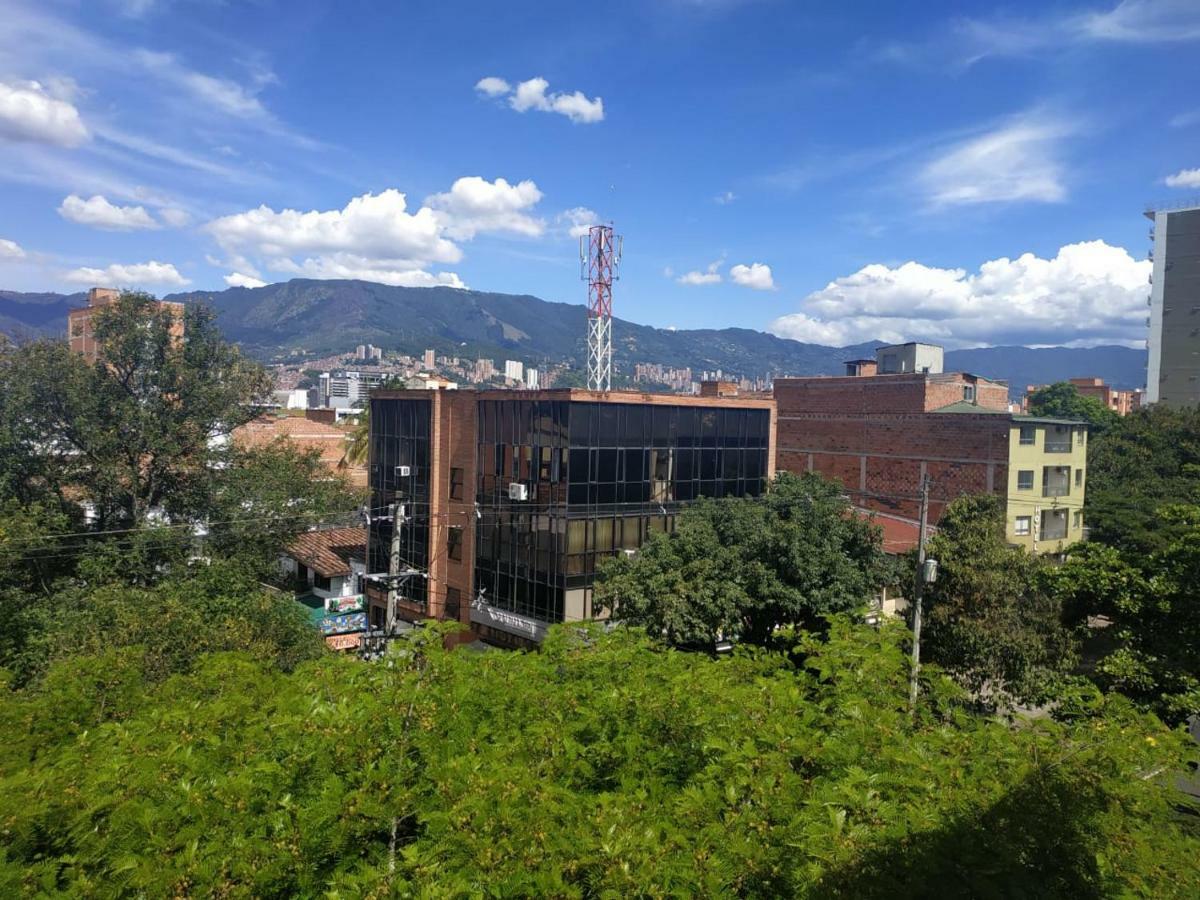 Aparta Montes La 70 Apartahotel *