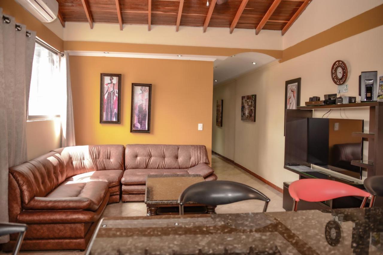 Calle 8 Apartamento