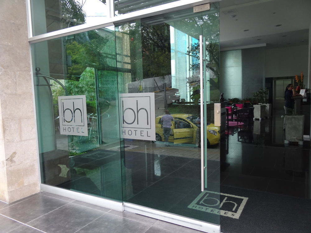 Bh El Poblado Hotel