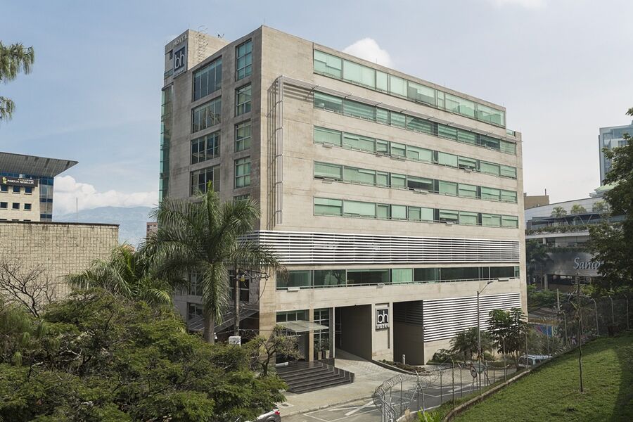 Bh El Poblado Hotel