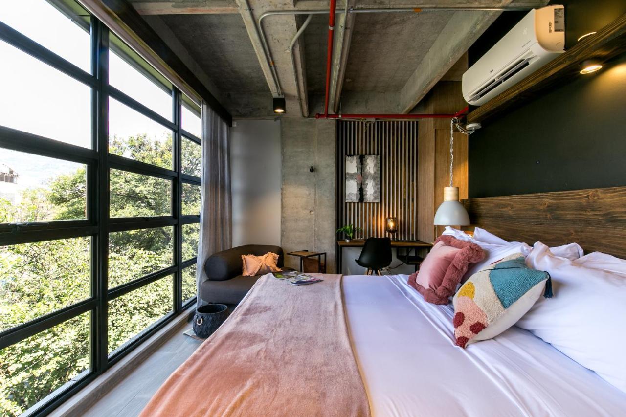 Factory Lofts 4*