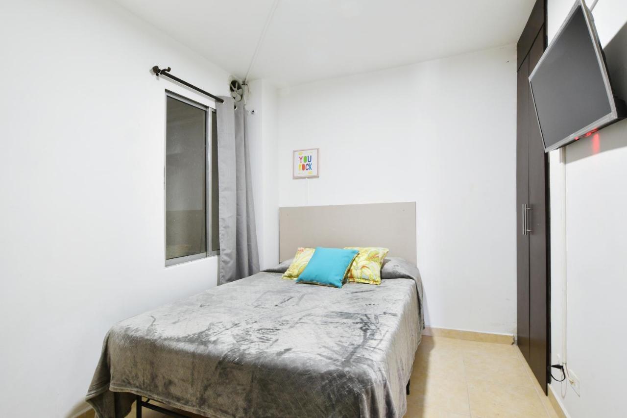 International House Co-living Hostal *