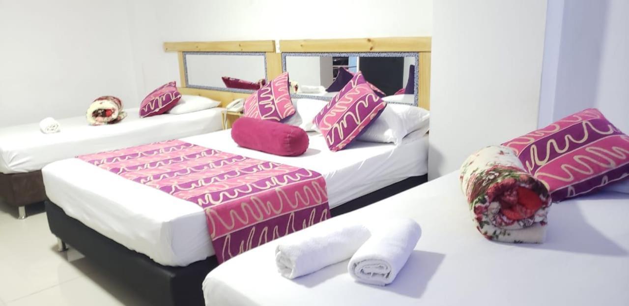 Vip 70 Hotel 2*