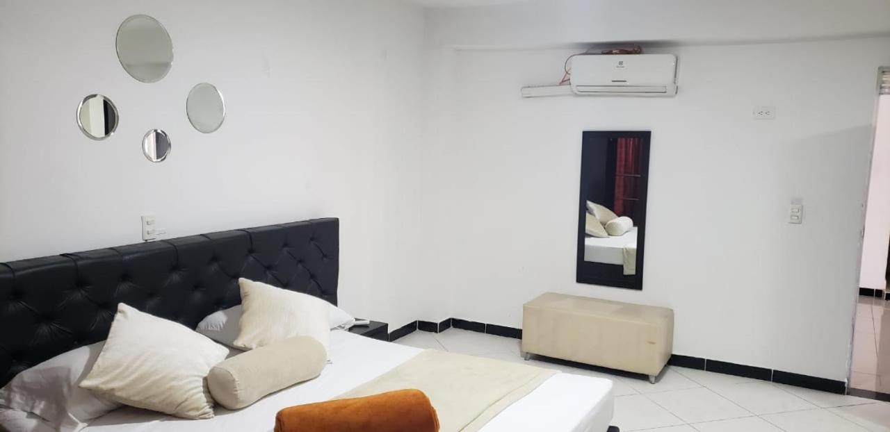 Hotel Vip 70
