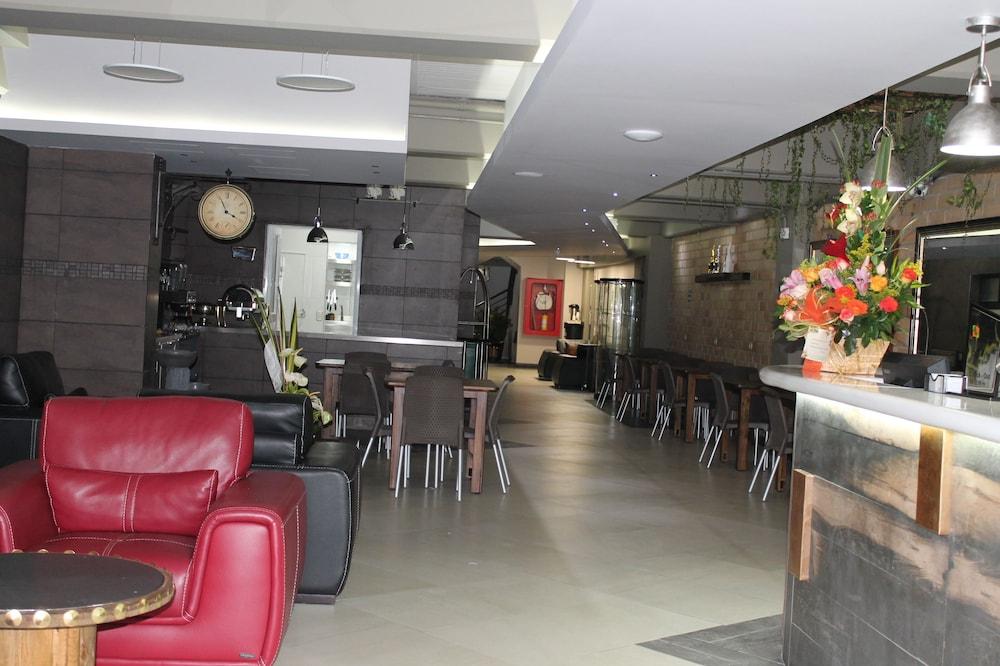 Provenza Garden Hotel Medellín