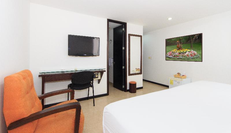 Greenview By St Hotel 4*