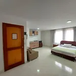 Hotel Florida Inn